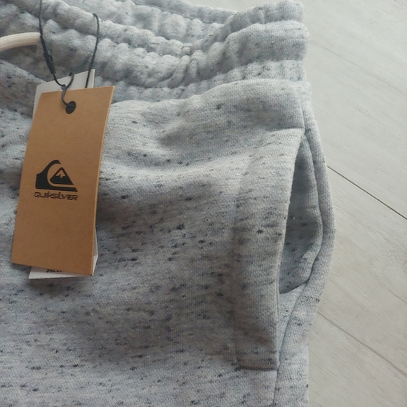 Quiksilver NEW Easy Day Sweat Shorts - Picture 2 of 7